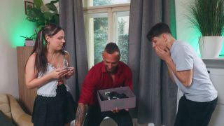 Violet Rilz Hackety Split Hardcore Sex Scene Daddy4K-1