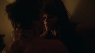 Emma Greenwell – Shameless s02e04 (2012) HD 1080p!!!-1