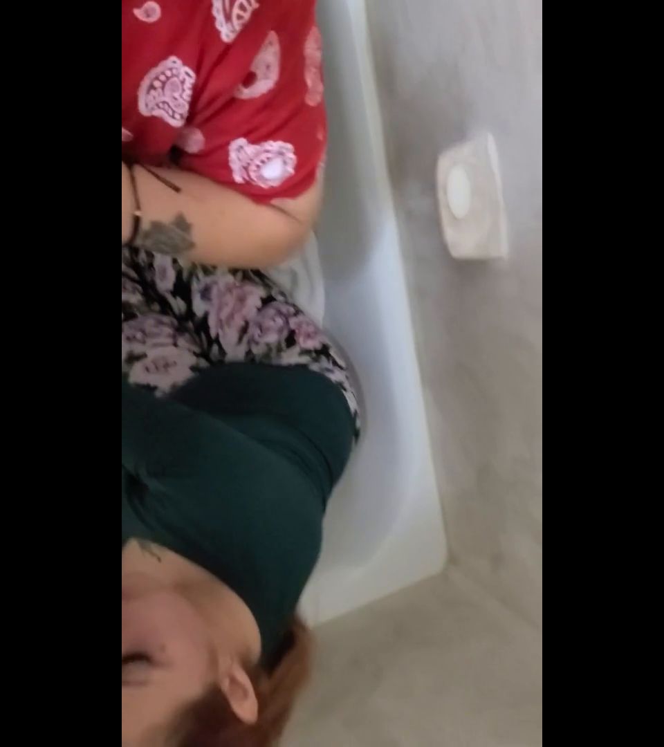 Face Fucking Two Girls, One Has No Gag Reflex! Onlyfans (Amateur porn)