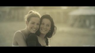 Alexis Crystal & Lexie Dona: Hopeful Tarot Journey-1