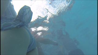 Porn tube Online Tube Voyeur Under the water in the swimming pool - voyeur-6