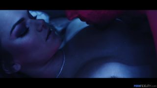 Athena Faris - Love in Neon 02.09.19-5