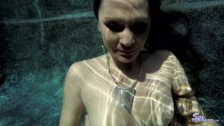 SexUnderWater presents jessicatorres1 12k-9