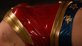 [SuperMisses.com] THPA-10 Super Heroine in a Close Call!! Vol.110 Wonder Lady-011-1