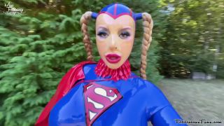 FetiliciousFans SiteRipPt 2Supergirl's Super Powers-2