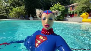 FetiliciousFans SiteRipPt 2Supergirl's Super Powers-9