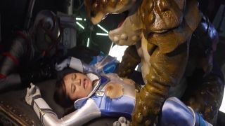 [SuperMisses.com] SPSD-95 Heroine Hunting Mystic Rangers Mystic Blue-017-1