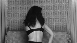 Gretchen Mol's Seductive Journey in Notorious Bettie Page-5