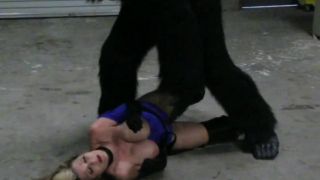 Movie title:American Fox Cleanup - Superheroine, Cosplay.-7