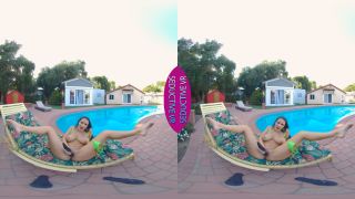 Horny Big Tit Sofi Squirts - Gear VR-2