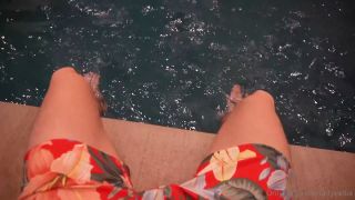 Onlycellis Skinny Dips Then Deepthroats Cock Pov Onlyfans (POV)-1