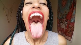 My big mouth and fat tongue Black!-2