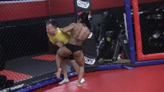 free video 46 ddf fetish Iron Belles - Kashma Maharaj - Kashma'S MMA Cage Fight, grappling on muscle-5