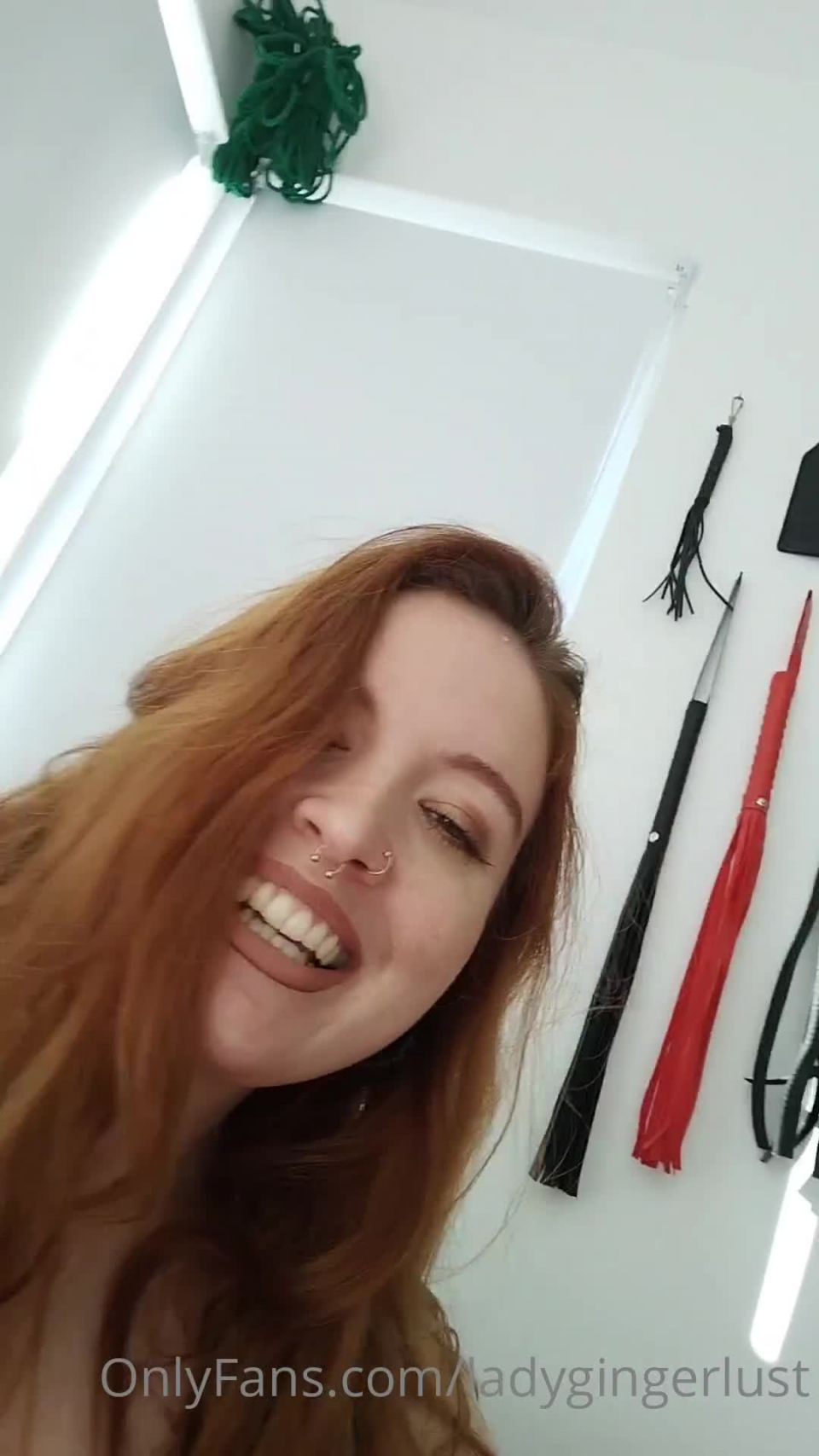 Onlyfans - Lady Ginger Lust - ladygingerlust  Now enjoy watching this divine Ginger   And if youre one of - 06-11-2021