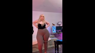 [K2S.CLUB] Low-keydeadinside (lowkeydeadinside) - LIVE Squatting And Ass Clapping To Test 5 Leggings In The Gym - FullHD 1080P-4