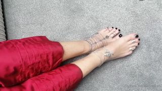 Lou In Heels () Louinheels - few more covid customs of my fancy foot jewellery and toes rings x 01-12-2020-7