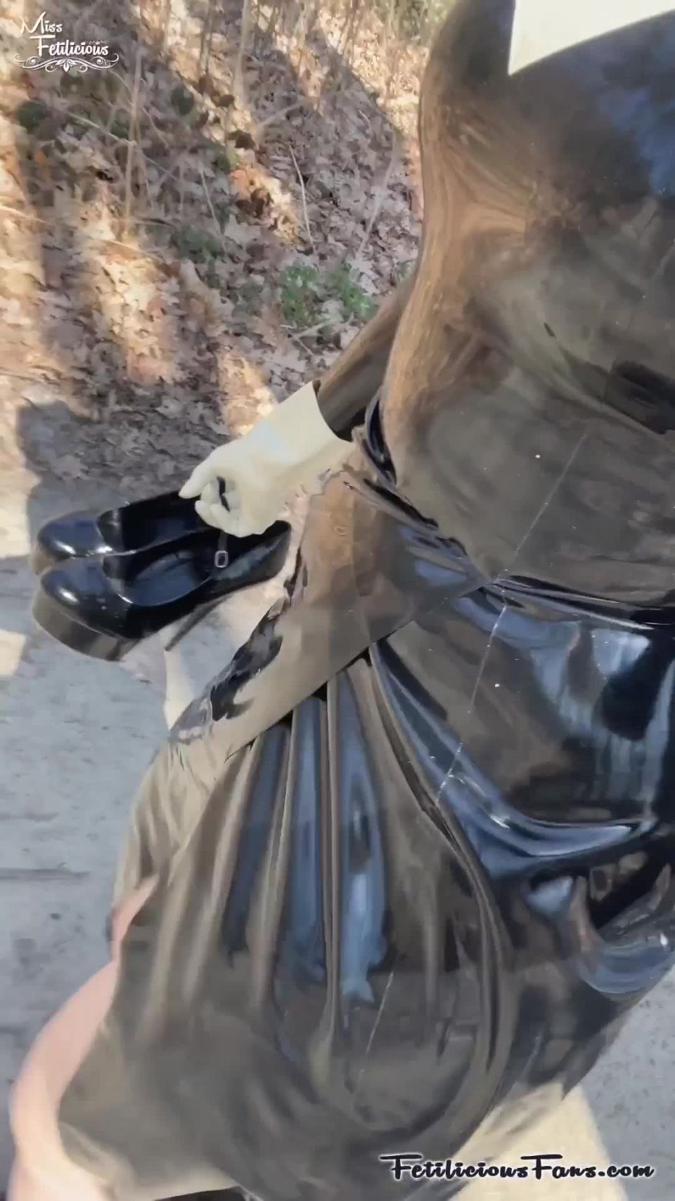 Latex 3 Latex Outfits In Public Quick View Porn - New Sex...