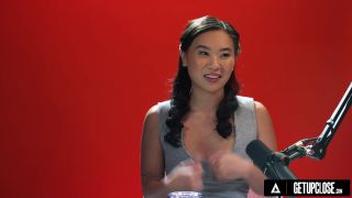 UP CLOSE  How Women Orgasm With Delightful Kimmy Kimm! INTENSE HITACHI.-1