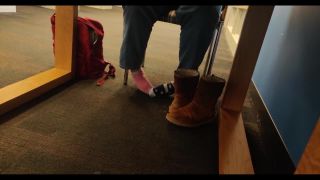 Mismatched socks and uggs!?-7