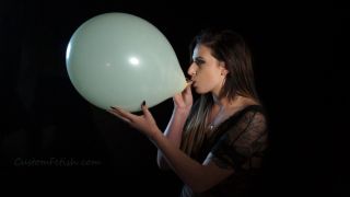 Custom Fetish - Mollys 17 inch Blow to P - Fetish-2