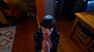 Sydney Harwin: Intense Mommy Taboo POV Blowjob [FullHD]-6