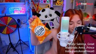 Realtime Asmr with headphones on-6