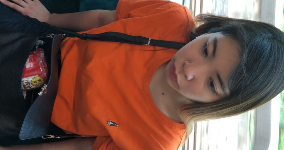  Downbluse 72 - 24 , voyeur on voyeur