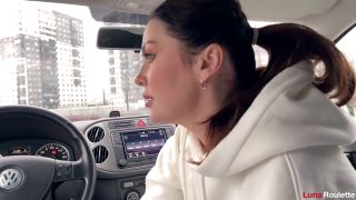 [K2S.CLUB] lunaroulette_real - Im auto auf dem Parkplatz gelutscht - FullHD 1080P-2