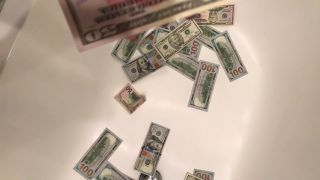 Goddess Kayla - goddesskaylaxo () Goddesskaylaxo - watch me count my cashmeet earnings as i show off my long legs and perfect valentino clad 27-06-2017-3