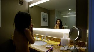 GirlsDoPorn - Teen E525-2