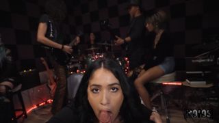 Nia Bleu - Distracted Sound Engineer In The Studio Video ...-2