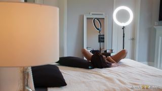 Vanna Bardot - Perfect Pussy Playing Video Sex Download Porn-1