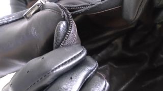 [K2S.CLUB] Lady_Victoria_Valente - An Stieftantes Lederfüßen Riechen Und in Ihre Lederstiefel... - FullHD 1080P-8