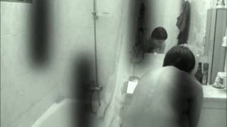 Bathroom_SpyCams_8_-9