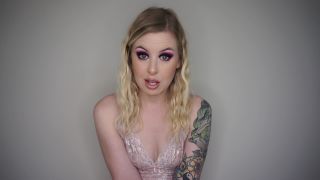 online adult clip 24 Imposed Bi Waiter Fantasies, jynx maze femdom on fetish porn -5
