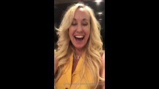 Brandi Love () Brandilove 20-05-2021-9