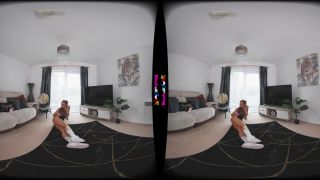 Workout Sesh - Lola Ellie - WankItNowVR.-5