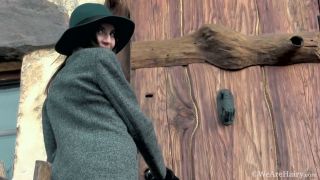 7180 Maia - Green Hat Grey Coat - HD - Hairy-1