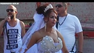 Candid – slim & massively stacked bride dancing/bounces her massive tits - Big tits-7