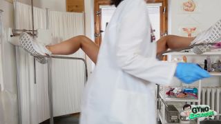 Di Devi, Lilit Sweet - Pussy examination and huge shaking...-0