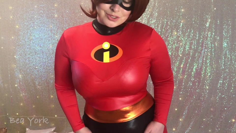 Elastigirl Wants to Suck and Fuck After Cosplay!