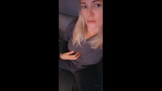 Onlyfans - Gracey kay - graceykayFeeling so horny just rubbing my pussy - 16-04-2020-0