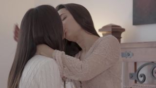 Sweetheart Video  Georgia Jones & Emily Willis-5