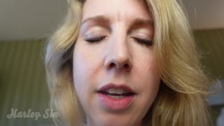 Giantess Mommy Makes Son Her Tiny Slave (Fetish porn)-6