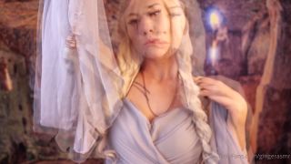 Gingerasmr As Daenerys Slowly Strips Naked Gingerasmr -0