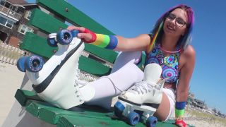 Video online Soles of Silk - Wanna Taste This Rainbow | footworship | pov-3