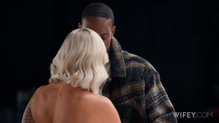 Wifey Candice And Chris - Blonde Hotwife Takes Monster BBC - 2025-05-10 - 1080p x265-3