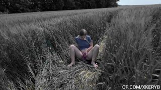xKeryB - Wtf? Now Thats Fuckin Hot!-8