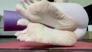 video 7 goddessfendi 2021-12-13-2300401180-Post yoga stretch. I hurt my hamstrings this week working out w a new trainer so I-m recovering before my - femdom - fetish porn insect fetish-8