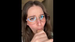 Zara Brooks Facefucking Pinup Girl  Blowjob Zara Brooks-2